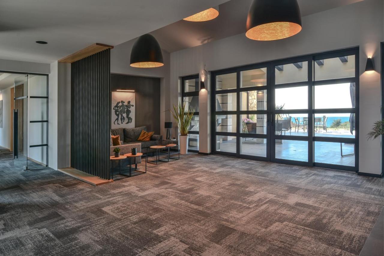 Boutique Hotel By Blacksearama Baltsjik Eksteriør bilde